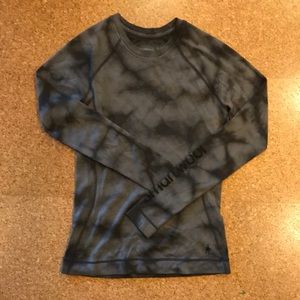 Smartwool women’s classic merino thermal long sleeve shirt. Worn once!